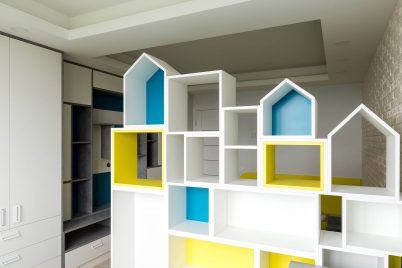 Комплект мебели для детской комнаты: мебель для рабочих мест, прикроватная тумба, шкаф распашной по индивидуальных размерах - myhome.md